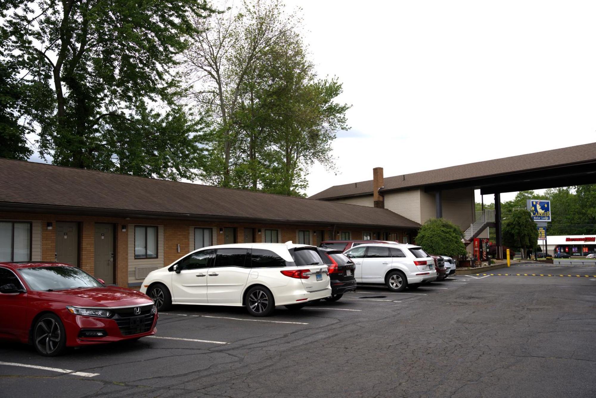 Carrier Motor Lodge Newington Экстерьер фото